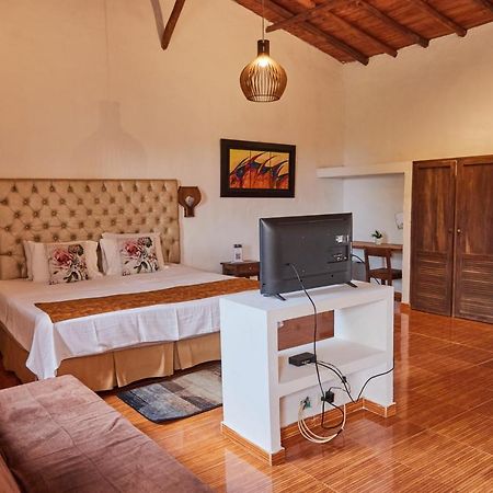 Hotel Santos De Piedra - Maranatha Баричара Екстериор снимка